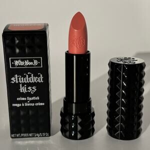 KVD Beauty Kat von D Studded Kiss Lipstick Muneca Muñeca Nude NIB 3.4g / 0.12 oz